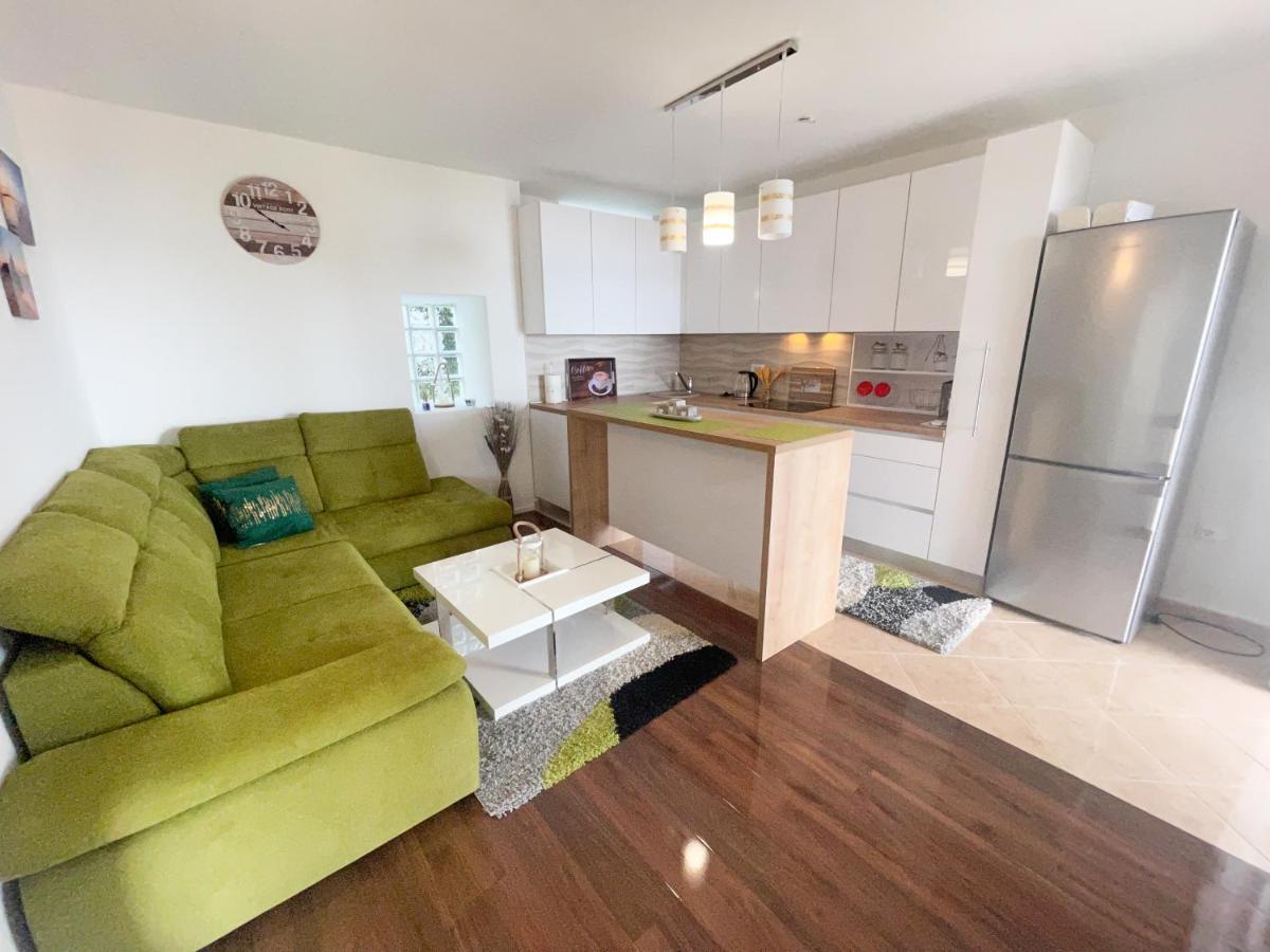 Apartmani Fabijan&Florijan Dramalj Exteriér fotografie